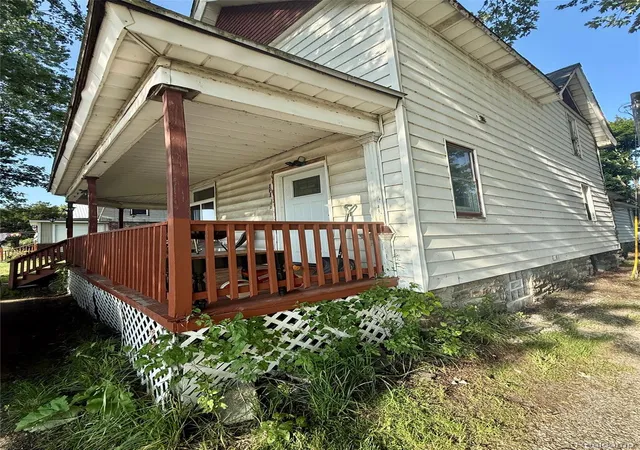 5th image of 1813 10Th Ave, Port Huron, MI 48060 | MLS# 20261049686