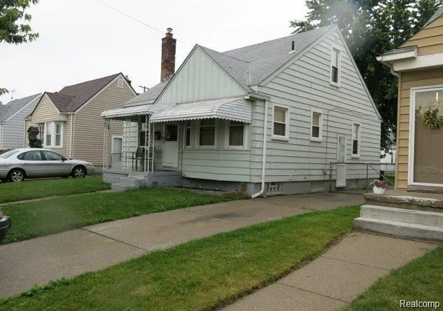 Photo 1 of Sale Pending at 20916 Dexter Blvd, Warren, MI 48089 | MLS# 20261049693 | Listing updated on 2026-07-17