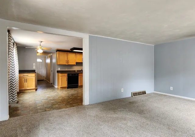 Photo 3 of Single family home for sale at 317 Longview Dr, Midland, MI 48642 | MLS# 79080070452 | Listing updated on 2026-07-13