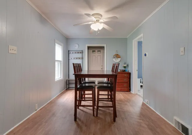 Photo 4 of Single family home for sale at 128 S Berkley St, Kalamazoo, MI 49006 | MLS# 66026032957 | Listing updated on 2026-07-17