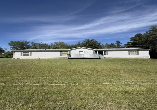 1st image of 646 George St, Clare, MI 48617 | MLS# 72026032964