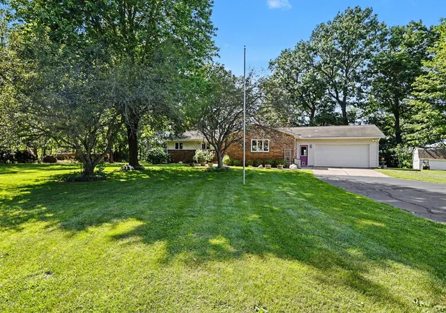 Photo 1 of Single family home for sale at 10492 Range Line Rd, Berrien Springs, MI 49103 | MLS# 69026032973 | Listing updated on 2026-06-30