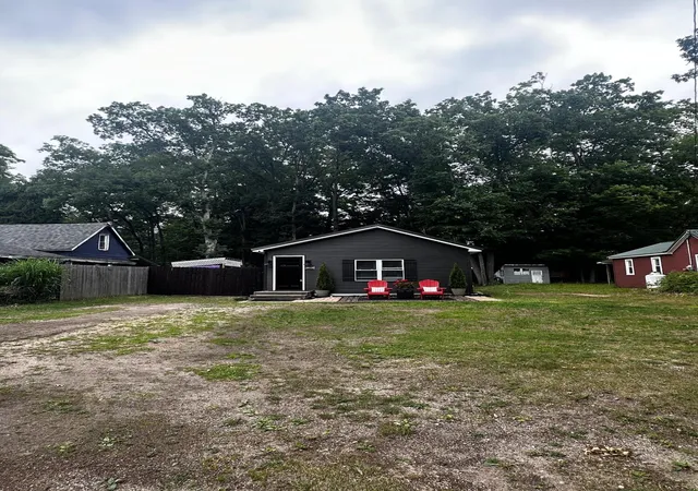 2nd image of 16928 6th St, Wellston, MI 49689 | MLS# 67026032977