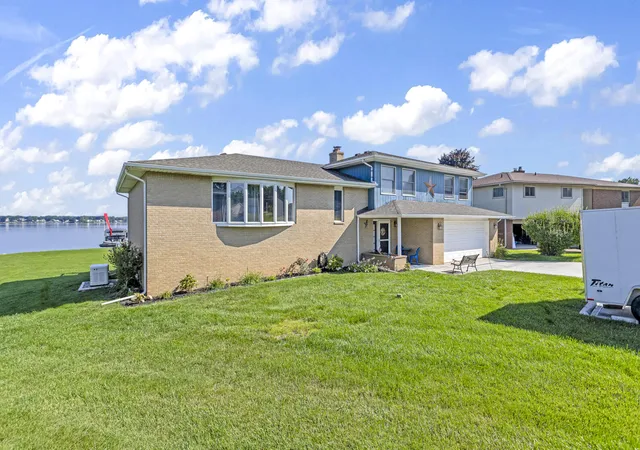 Photo 3 of Single family home for sale at 6358 Kelley Rd, Brooklyn, MI 49230 | MLS# 55026032984 | Listing updated on 2026-08-17