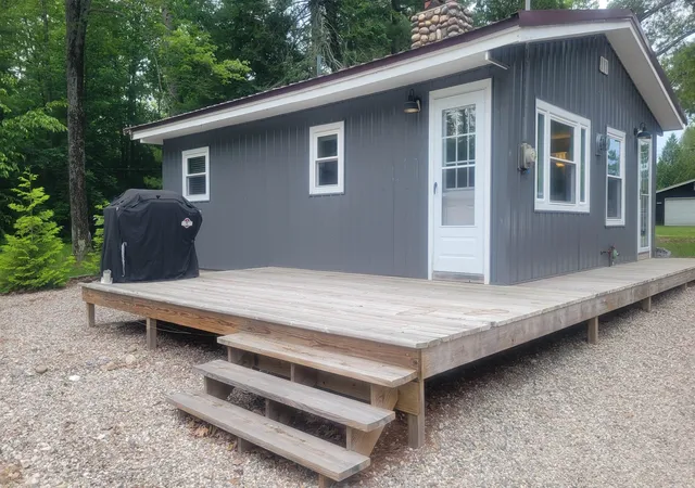 Photo 2 of Single family home for sale at 3619 Chippewa Dr, Glennie, MI 48737 | MLS# 77080070463 | Listing updated on 2026-09-05