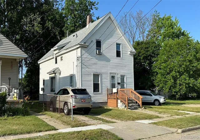 Photo 2 of Single family home for sale at 58 Gladstone Pl, Pontiac, MI 48342 | MLS# 20261049769 | Listing updated on 2026-07-08
