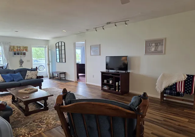 Photo 3 of Single family home for sale at 808 W Lake St, Tawas City, MI 48763 | MLS# 77080070465 | Listing updated on 2026-07-07
