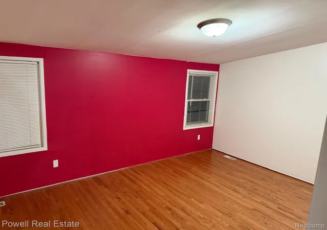 Photo 3 of Condo for sale at 1798 Brentwood Dr, Troy, MI 48098 | MLS# 20261049823 | Listing updated on 2026-09-12