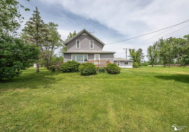 Photo 1 of Single family home for sale at 3754 Stewart Rd, Monroe, MI 48162 | MLS# 57050213412 | Listing updated on 2026-07-01