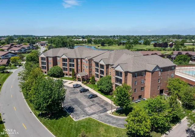 Condo for sale at 2210 Country Clb Dr, Saint Clair Shores, MI 48082 | MLS# 58050213413