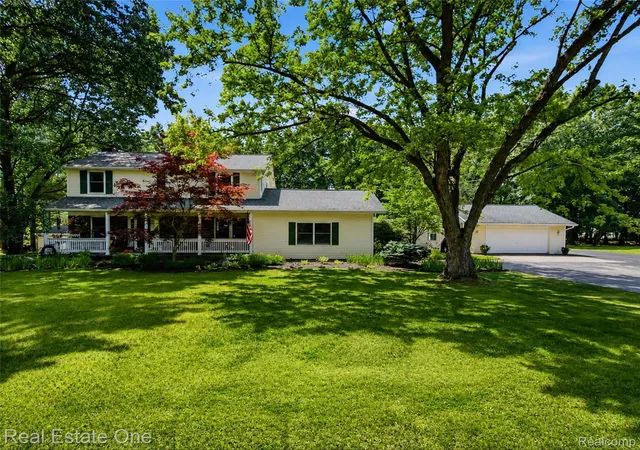 Photo 3 of Single family home for sale at 1230 Bald Eagle Lake Rd, Ortonville, MI 48462 | MLS# 20261049850 | Listing updated on 2026-09-26