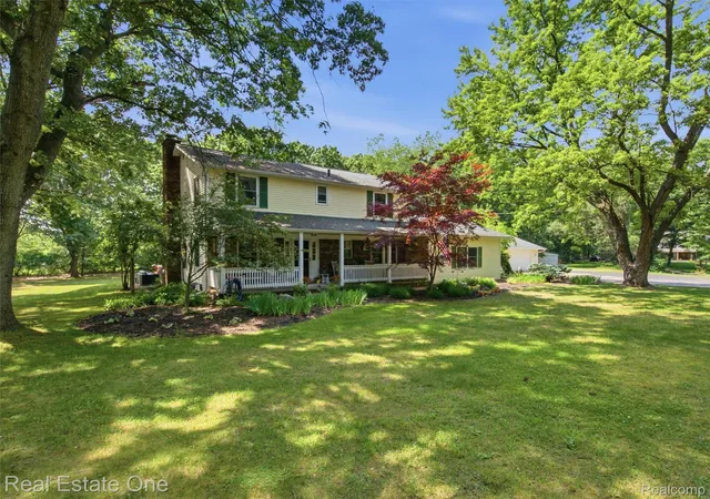 Photo 3 of Single family home for sale at 1230 Bald Eagle Lake Rd, Ortonville, MI 48462 | MLS# 20261049850 | Listing updated on 2026-09-26