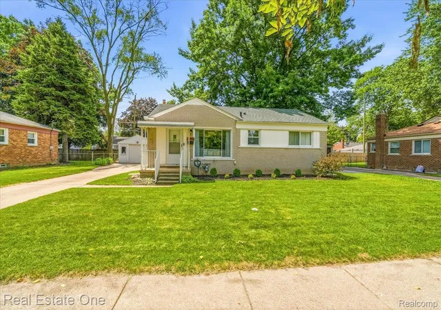1st image of 30741 Hathaway St, Livonia, MI 48150 | MLS# 20261049854