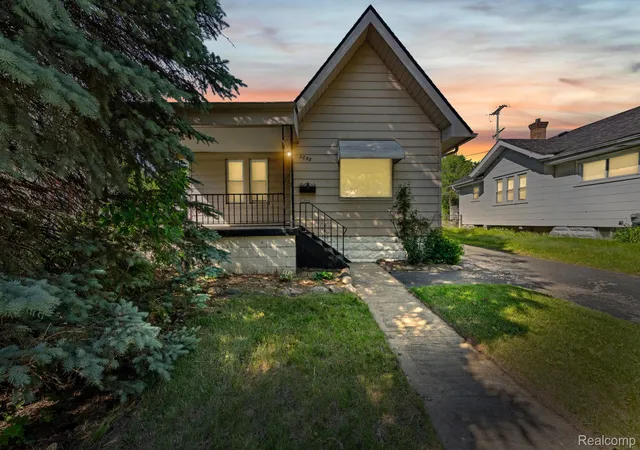 Photo 1 of Single family home for sale at 2058 Cartier St, Flint, MI 48504 | MLS# 20261049859 | Listing updated on 2026-07-06