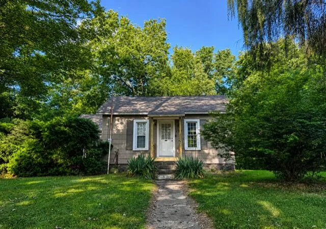 Photo 1 of Single family home for sale at 137 Park Ave, Allegan, MI 49010 | MLS# 71026033046 | Listing updated on 2026-08-04