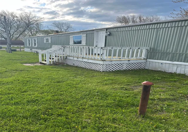 Photo 1 of Sale Pending at 5412 Gracy Dr, Standish, MI 48658 | MLS# 20261049882 | Listing updated on 2026-08-28