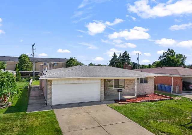 1st image of 14358 Talbot Dr, Warren, MI 48088 | MLS# 81026033079
