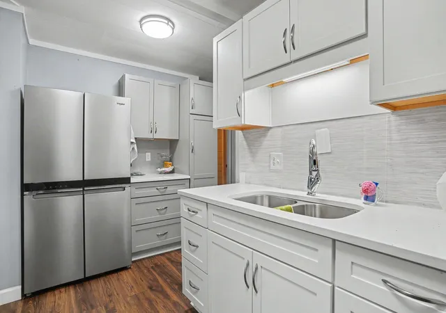 Photo 3 of Condo for sale at 1249 Lakeshore Dr #115, Muskegon, MI 49441 | MLS# 71026033088 | Listing updated on 2026-08-05