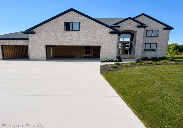 Photo 1 of Single family home for sale at 29736 Red Fox Ln, New Baltimore, MI 48047 | MLS# 20261049930 | Listing updated on 2026-09-03