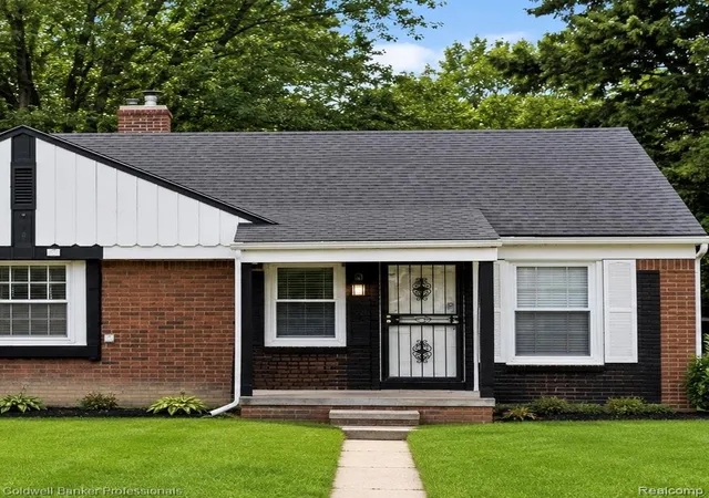 Photo 1 of Sale Pending at 19724 Moross Rd, Detroit, MI 48224 | MLS# 20261049938 | Listing updated on 2026-09-16