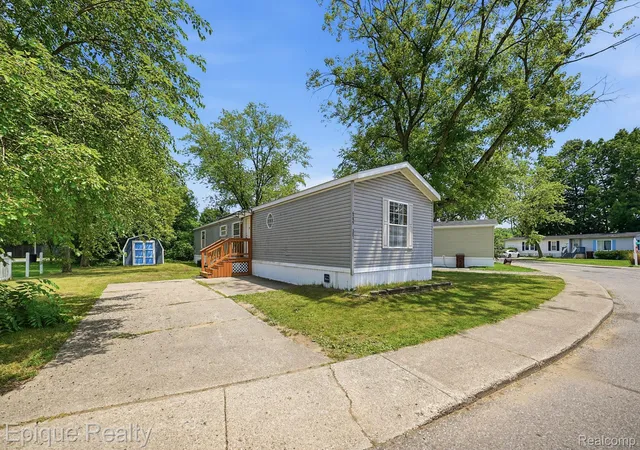 Photo 1 of Sale Pending at 6255 Lake Dr, Ypsilanti, MI 48197 | MLS# 20261049941 | Listing updated on 2026-08-15