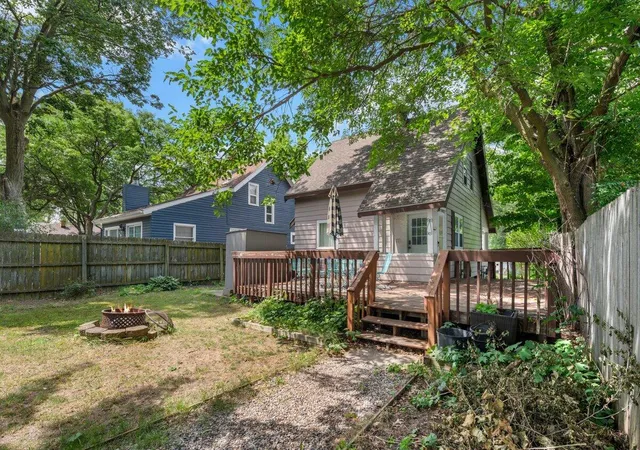 3rd image of 1008 Hazen St SE, Grand Rapids, MI 49507 | MLS# 65026033103