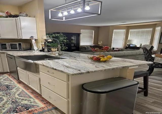 5th image of 47544 Pembroke Dr, Canton, MI 48188 | MLS# 20261049984