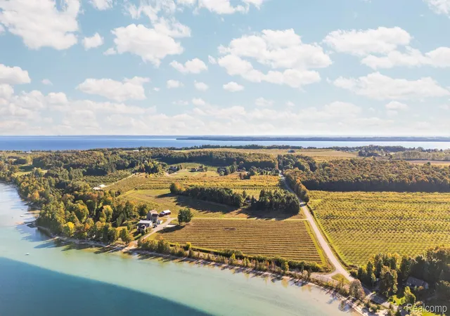 Photo 5 of Land for sale at Parcel 6 Cherry Beach Ct, Suttons Bay Township Leelanau, MI 49682 | MLS# 20261049994 | Listing updated on 2026-07-13