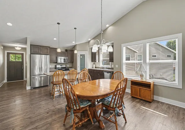 Listing Photo 4 - Condo for sale in building located at 11526 Wilmington Dr, Allendale, MI 49401