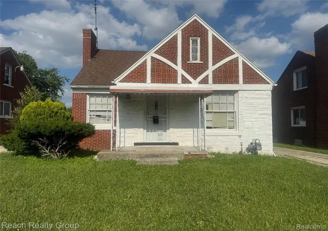 Photo 1 of Single family home for sale at 18922 Prest St, Detroit, MI 48235 | MLS# 20261050002 | Listing updated on 2026-09-02