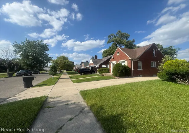 Photo 4 of Single family home for sale at 18922 Prest St, Detroit, MI 48235 | MLS# 20261050002 | Listing updated on 2026-09-02