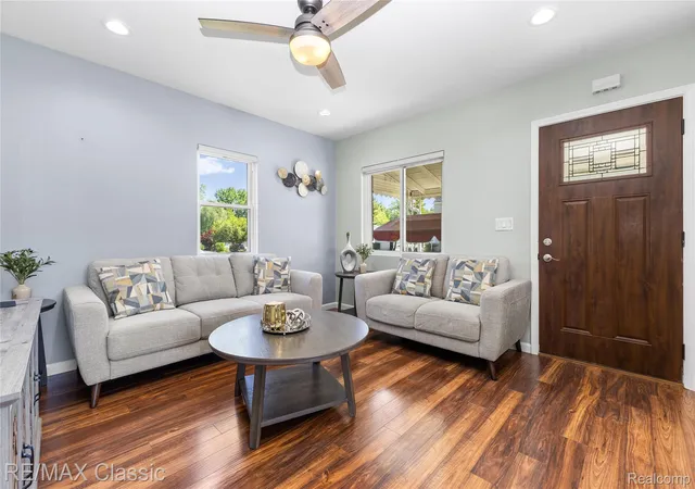Photo 3 of Single family home for sale at 32417 Linderman Ave, Warren, MI 48093 | MLS# 20261050003 | Listing updated on 2026-09-01