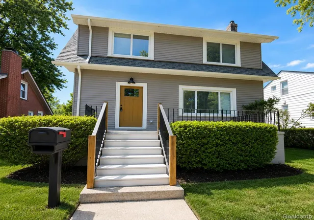 Photo 1 of Single family home for sale at 214 E Hazelhurst St, Ferndale, MI 48220 | MLS# 20261050007 | Listing updated on 2026-07-06