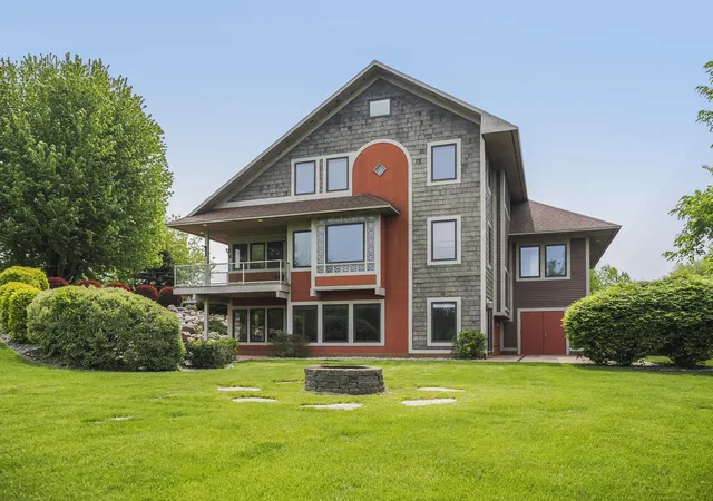 Photo 3 of Single family home for sale at 200 National Dr, Filer Charter Township Manistee, MI 49660 | MLS# 67026033144 | Listing updated on 2026-09-01