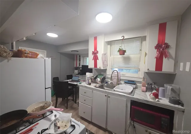 Photo 3 of Single family home for sale at 16435 Tacoma St, Detroit, MI 48205 | MLS# 20261050032 | Listing updated on 2026-08-21