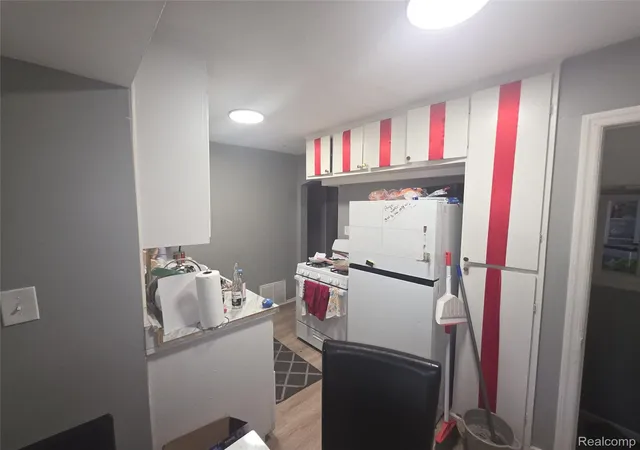 Photo 4 of Single family home for sale at 16435 Tacoma St, Detroit, MI 48205 | MLS# 20261050032 | Listing updated on 2026-08-21