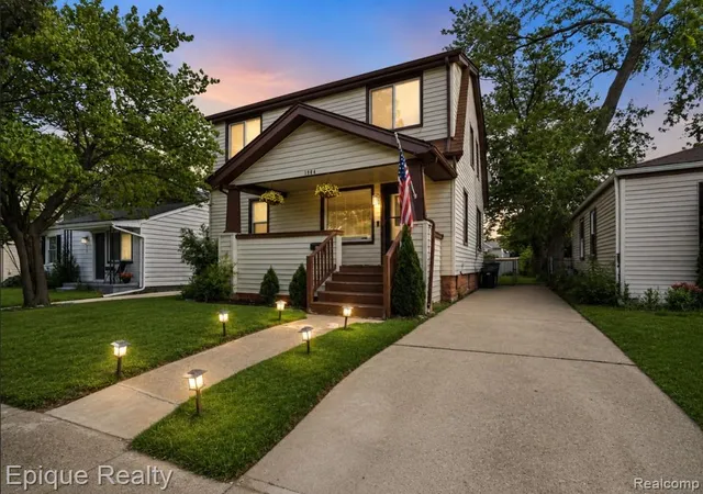 Photo 1 of Single family home for sale at 1904 Farrow St, Ferndale, MI 48220 | MLS# 20261050031 | Listing updated on 2026-10-08