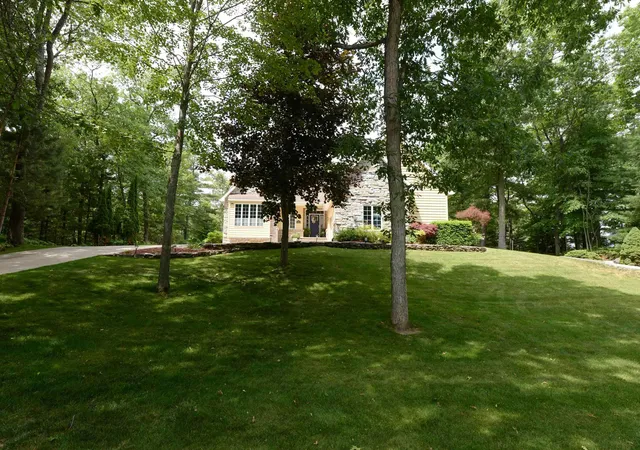 Photo 2 of Single family home for sale at 7021 Lakewood Dr, Oscoda, MI 48750 | MLS# 77080070505 | Listing updated on 2026-09-08