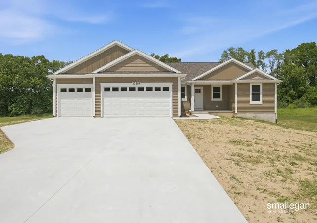 1st image of 13881 Meadow Oak Dr Ne, Oakfield Township Kent, MI 48838 | MLS# 65026033205