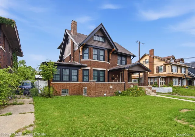 Photo 3 of Single family home for sale at 17 Colorado St, Highland Park, MI 48203 | MLS# 20261050088 | Listing updated on 2026-07-26