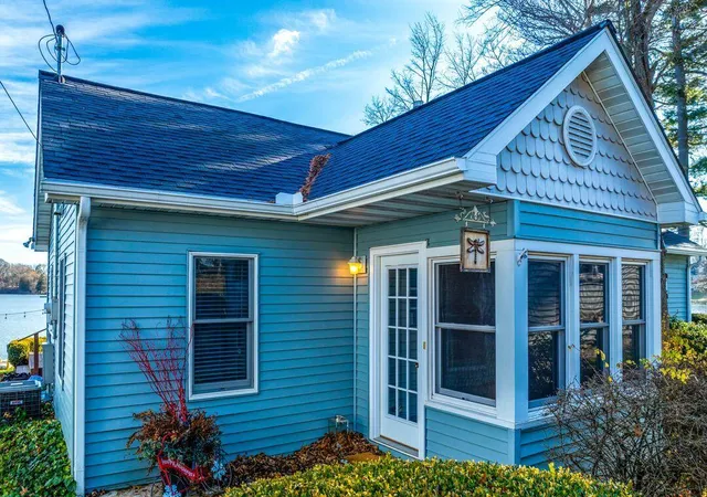 Photo 3 of Single family home for sale at 51479 Summit St, Paw Paw, MI 49079 | MLS# 81026033219 | Listing updated on 2026-10-01