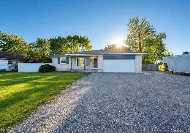 Photo 2 of Single family home for sale at 5288 Torrey Rd, Flint, MI 48507 | MLS# 20261050113 | Listing updated on 2026-07-21