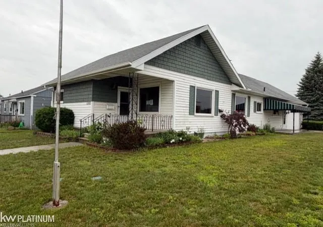 2nd image of 1303 23rd St, Port Huron, MI 48060 | MLS# 58050213502