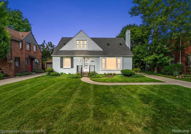 Single family home for sale at 26642 York Rd, Huntington Woods, MI 48070 | MLS# 20261050122