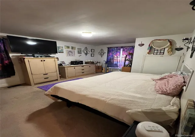 Listing Photo 3 - Condo for sale in building located at 15728 Dupage Blvd, Taylor, MI 48180