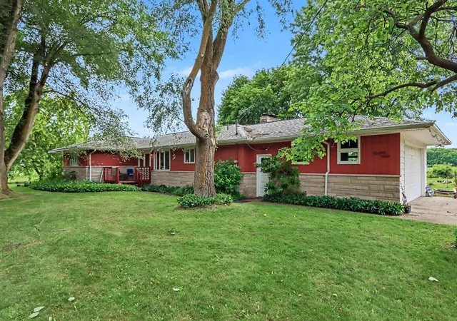Photo 3 of Single family home for sale at 12090 M 40, Gobles, MI 49055 | MLS# 65026033241 | Listing updated on 2026-08-31