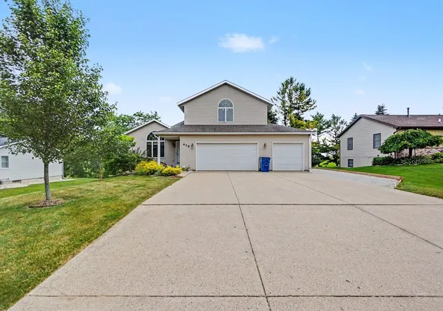 4th image of 678 Apache Dr, Fremont, MI 49412 | MLS# 72026033244