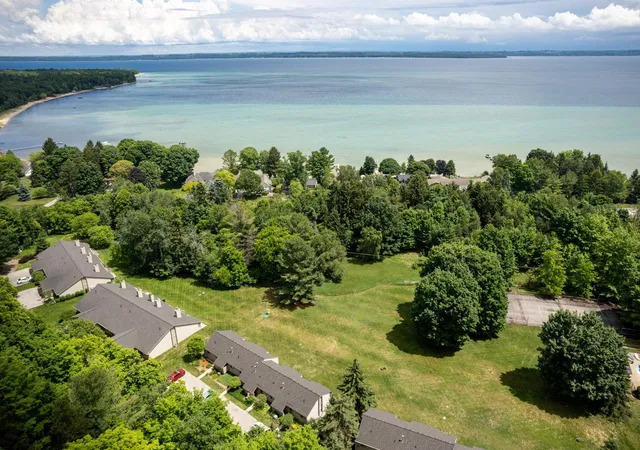 Listing Photo 3 - Condo for sale in building located at 11255 E Fort Rd, Suttons Bay, MI 49682