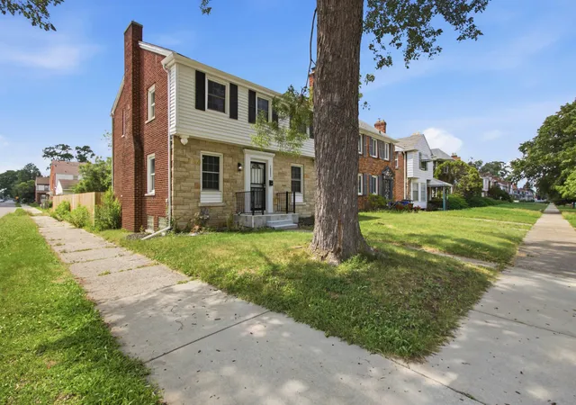 2nd image of 18603 Roselawn St, Detroit, MI 48221 | MLS# 81026033302