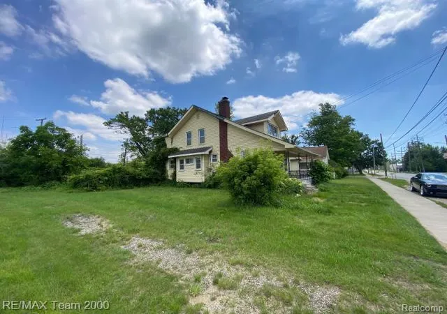 Photo 3 of Single family home for sale at 58250 Main St, New Haven, MI 48048 | MLS# 20261050264 | Listing updated on 2026-09-09